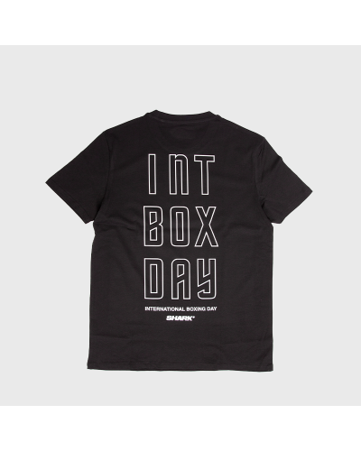 Camiseta Shark INT BOX DAY Negra